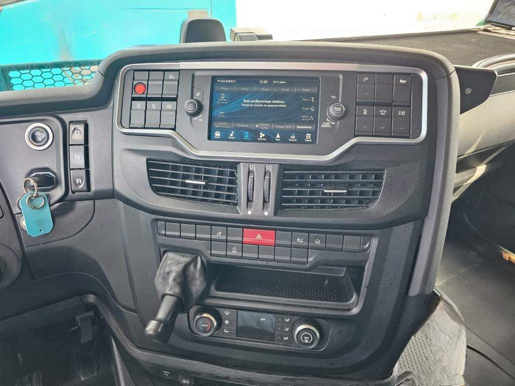 Fahrzeugabbildung Iveco 460 S-Way, 2-Kreis-Hydraulik, Standklima