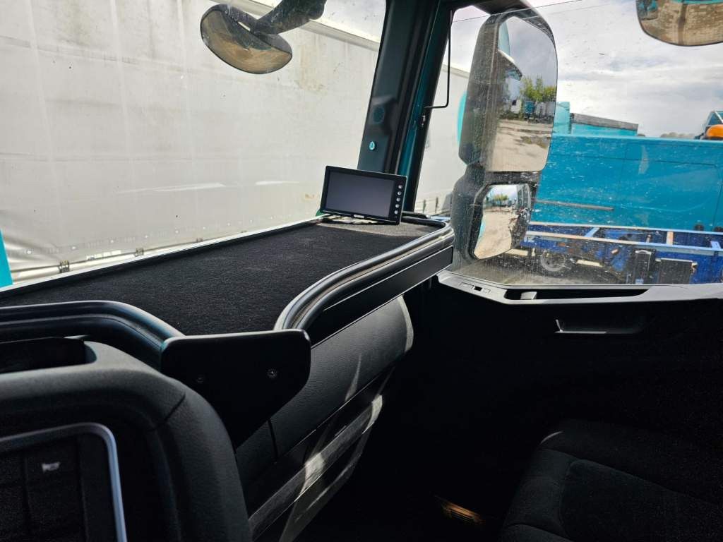 Fahrzeugabbildung Iveco 460 S-Way, 2-Kreis-Hydraulik, Standklima