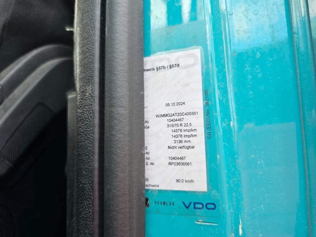 Fahrzeugabbildung Iveco 460 S-Way, 2-Kreis-Hydraulik, Standklima