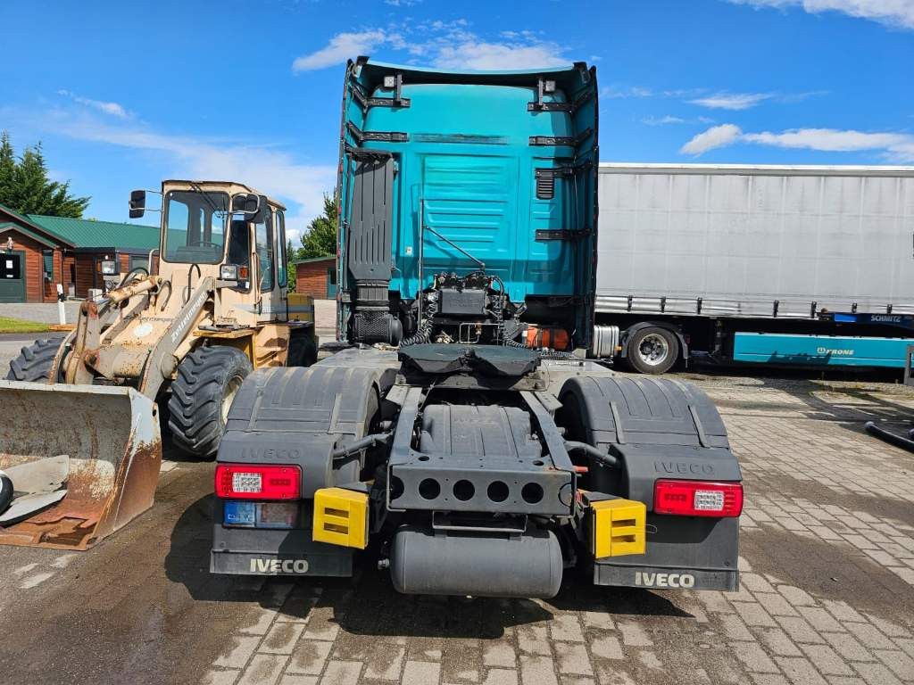 Fahrzeugabbildung Iveco 460 S-Way, 2-Kreis-Hydraulik, Standklima