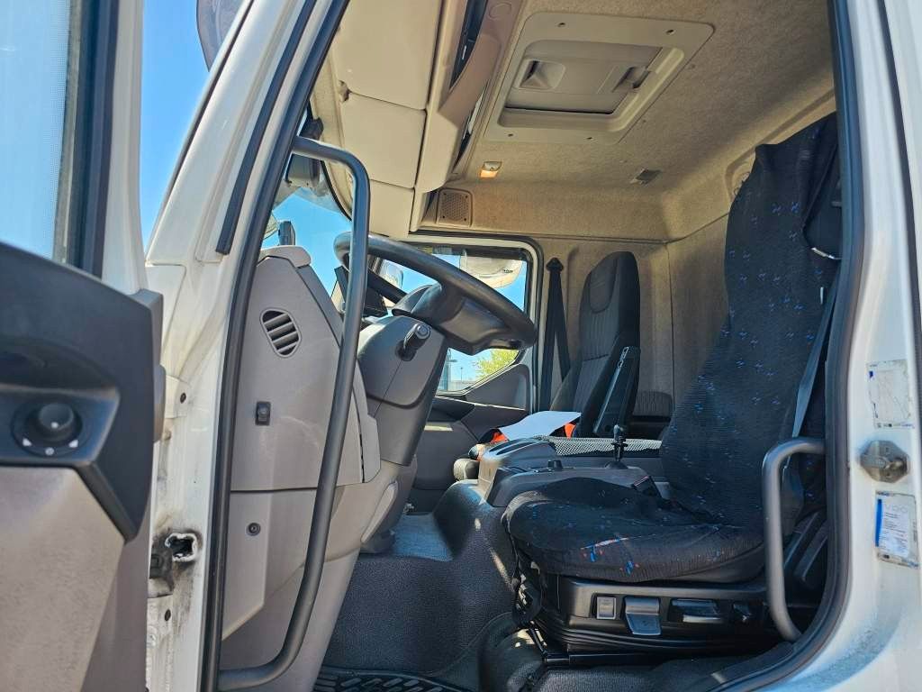 Fahrzeugabbildung DAF LF260 FA Tiefkühler, Lamberet, LBW+Türen