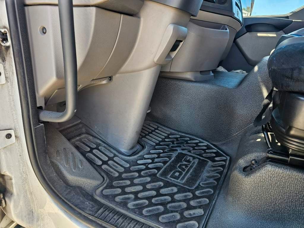 Fahrzeugabbildung DAF LF260 FA Tiefkühler, Lamberet, LBW+Türen