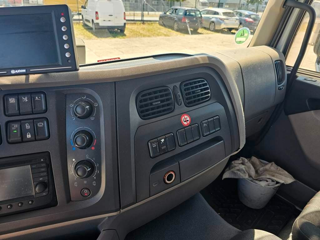 Fahrzeugabbildung DAF LF260 FA Tiefkühler, Lamberet, LBW+Türen