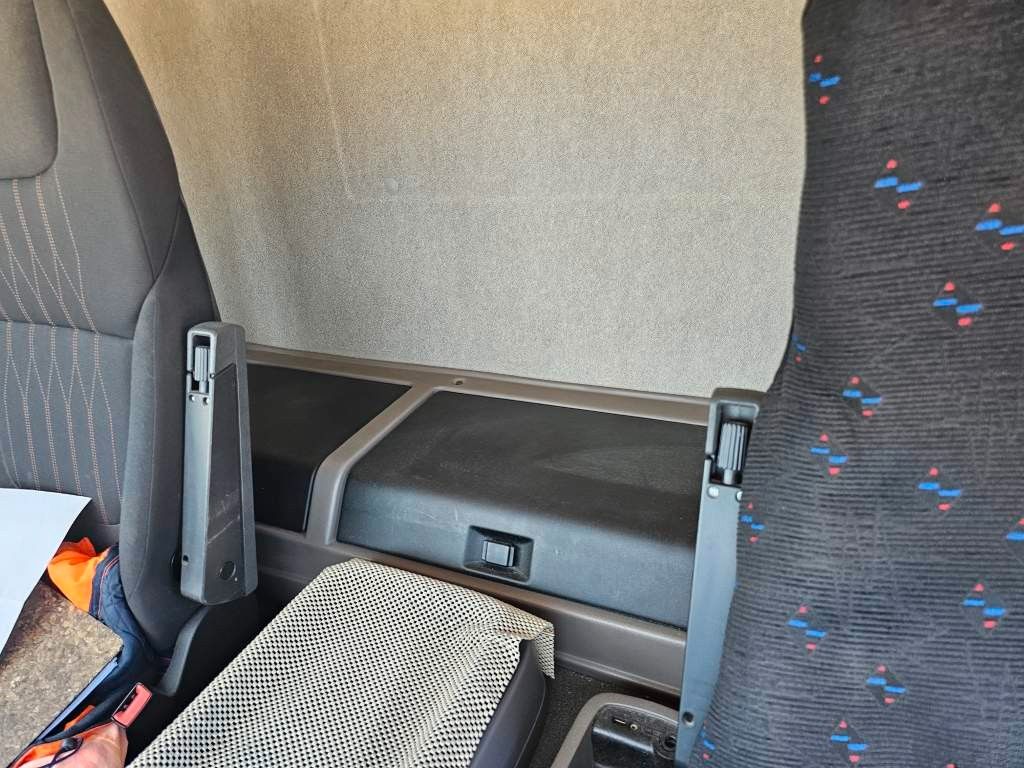 Fahrzeugabbildung DAF LF260 FA Tiefkühler, Lamberet, LBW+Türen
