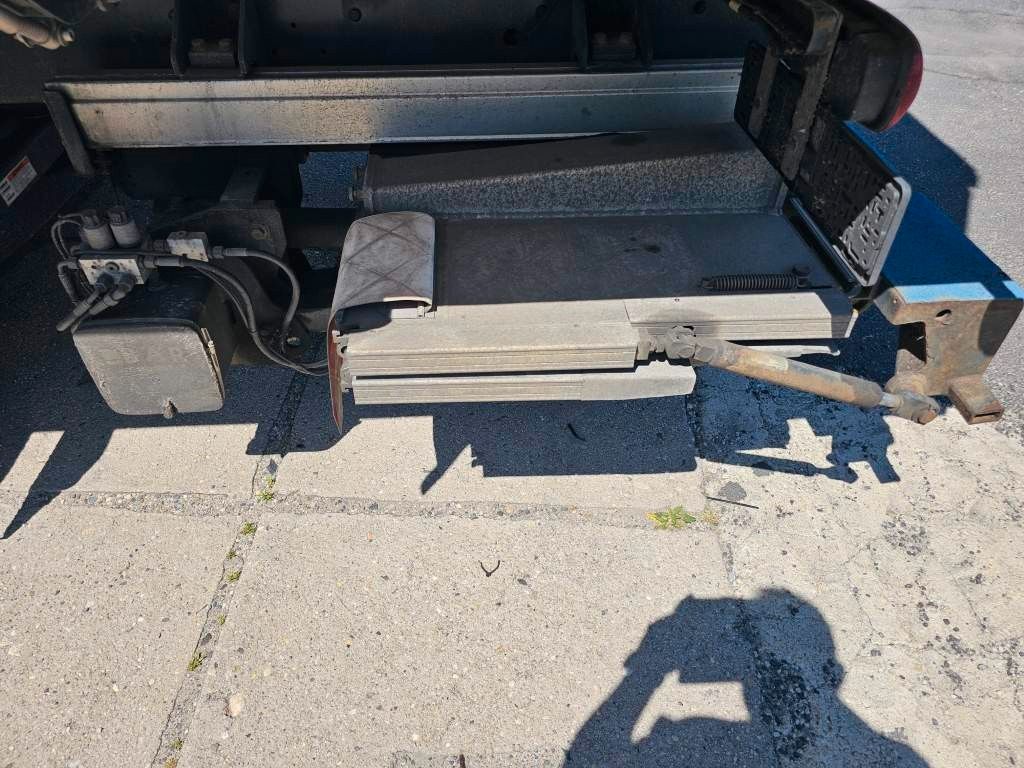 Fahrzeugabbildung DAF LF 260 FA, Tiefkühler, Lamberet, LBW+Türen