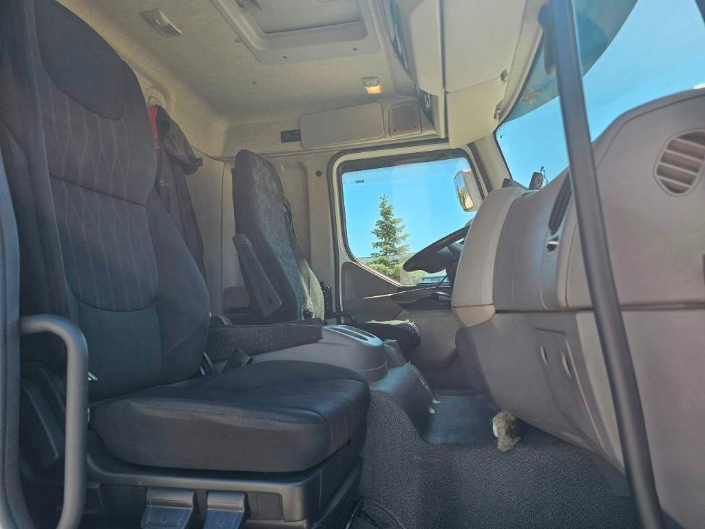 Fahrzeugabbildung DAF LF 260 FA, Tiefkühler, Lamberet, LBW+Türen