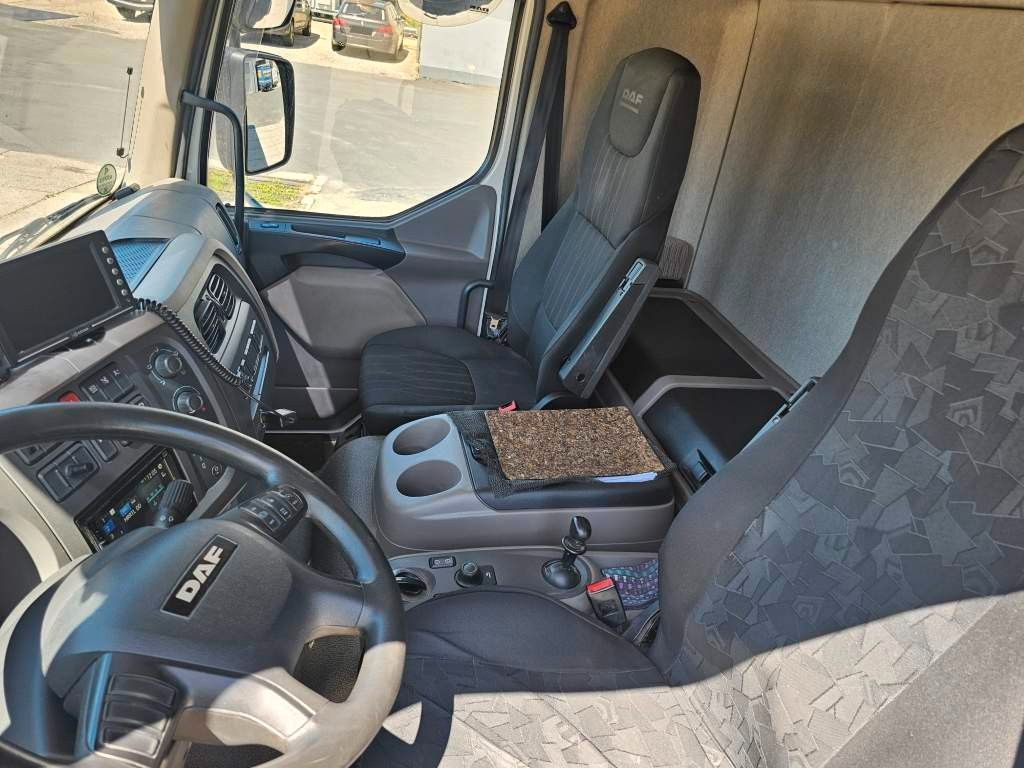 Fahrzeugabbildung DAF LF 260 FA, Tiefkühler, Lamberet, LBW+Türen