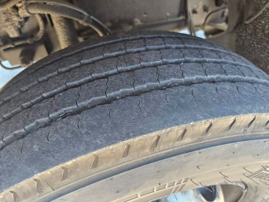 Fahrzeugabbildung DAF LF260 FA Tiefkühler mit LBW+Türen