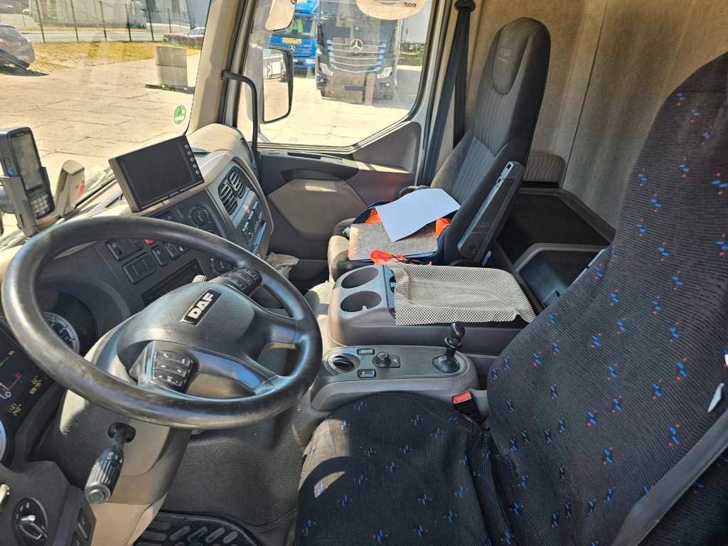 Fahrzeugabbildung DAF DAF LF220 Tiefkühler, LBW+Türen