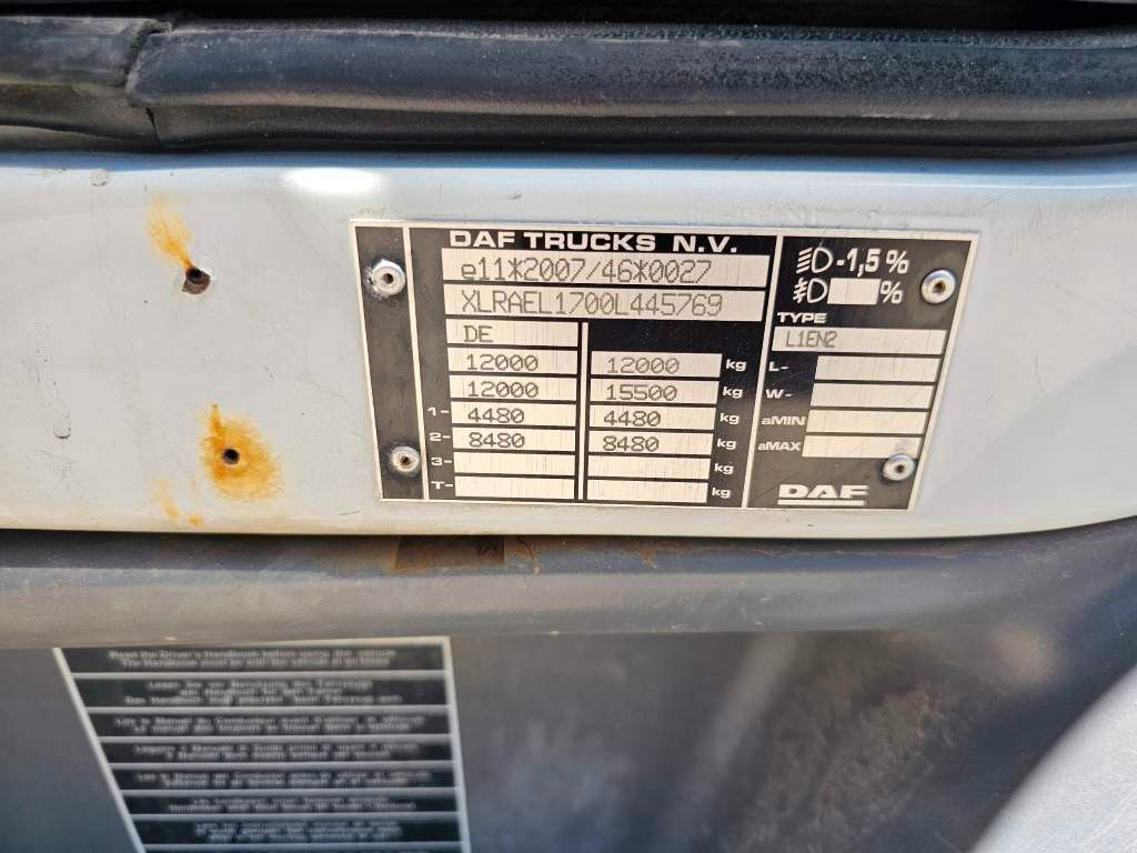 Fahrzeugabbildung DAF LF 220 Tiefkühler, LBW + Türen, Handschalter