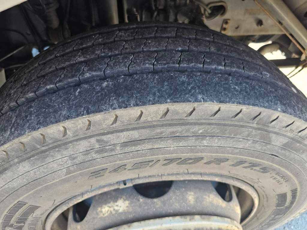 Fahrzeugabbildung DAF LF 220 Tiefkühler, LBW + Türen, Handschalter
