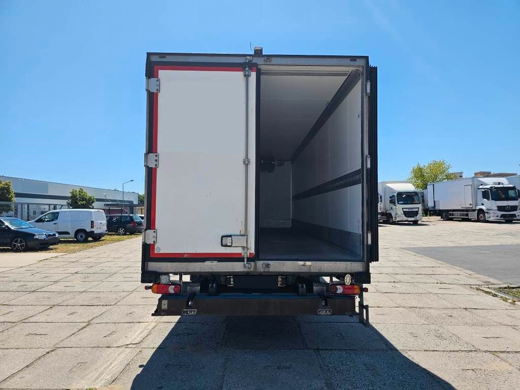 Fahrzeugabbildung DAF LF 220 Tiefkühler, LBW + Türen, Handschalter