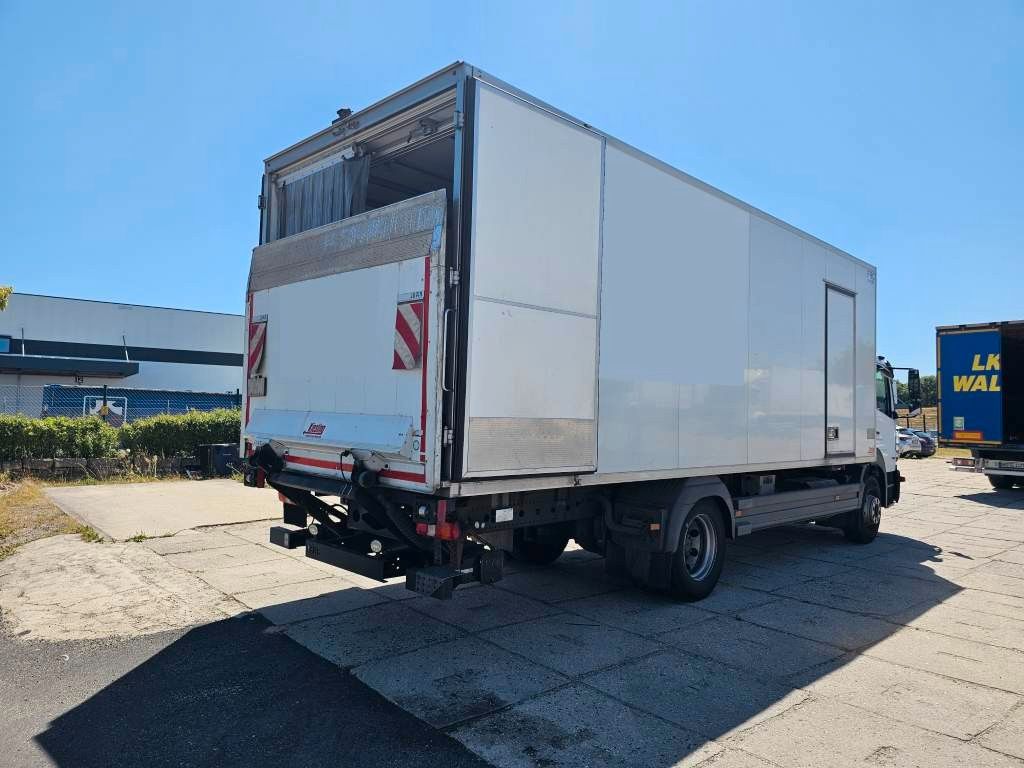 Fahrzeugabbildung Mercedes-Benz 1524 Tiefkühler mit Türen + Ladebordwand