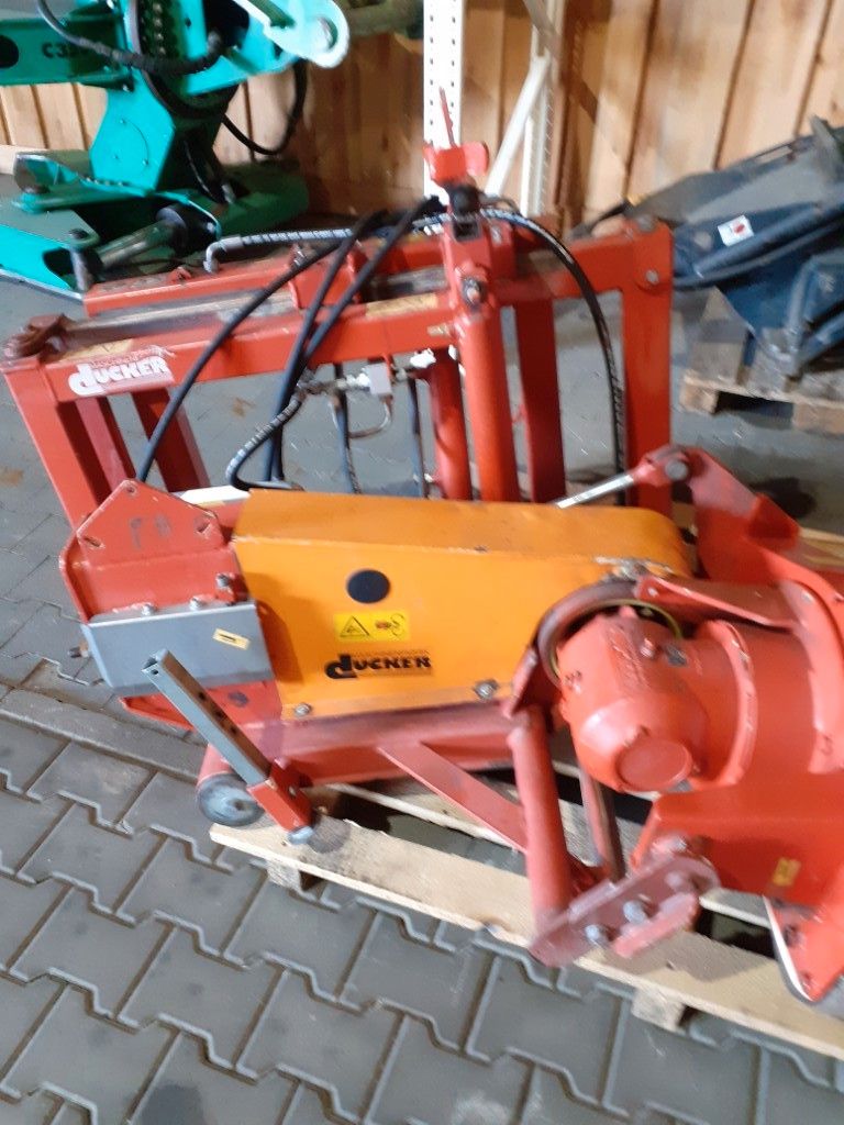 Fahrzeugabbildung Dücker Mähwerk USM 13