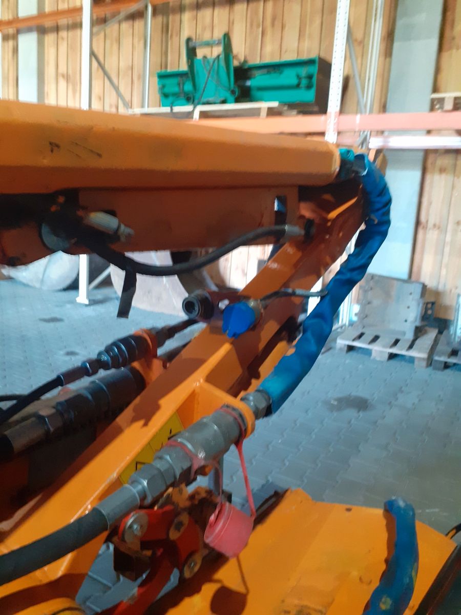 Fahrzeugabbildung Dücker Una 200 Mulcher MKL 10
