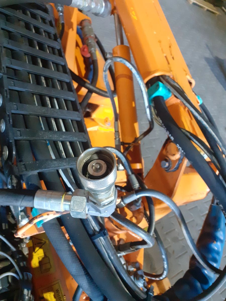 Fahrzeugabbildung Dücker Una 200 Mulcher MKL 10