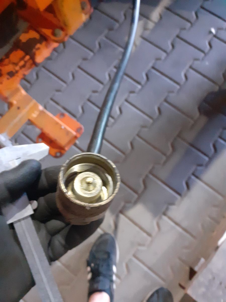 Fahrzeugabbildung Dücker Una 200 Mulcher MKL 10