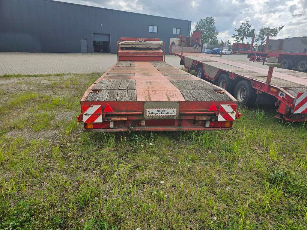 Fahrzeugabbildung Goldhofer Teleskop-Tieflader bis 18.300 mm,  STN-L3-38/80