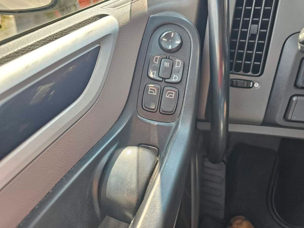 Fahrzeugabbildung DAF XF 450 SSC, Nebenabtrieb
