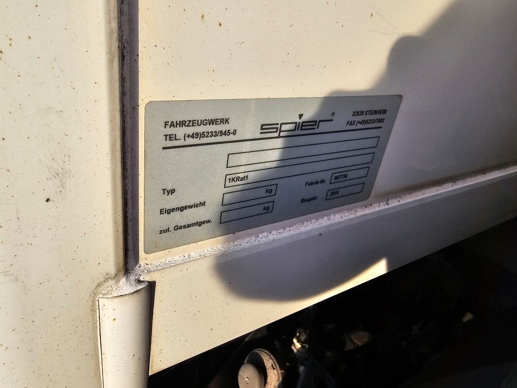 Fahrzeugabbildung Iveco 75E210 Koffer mit Ladebordwand, 6 Gang manuell