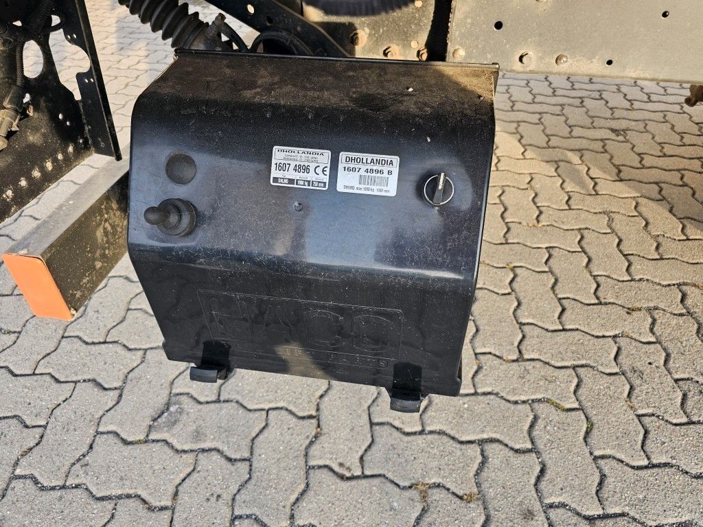 Fahrzeugabbildung Iveco 75E210 Koffer mit Ladebordwand, 6 Gang manuell