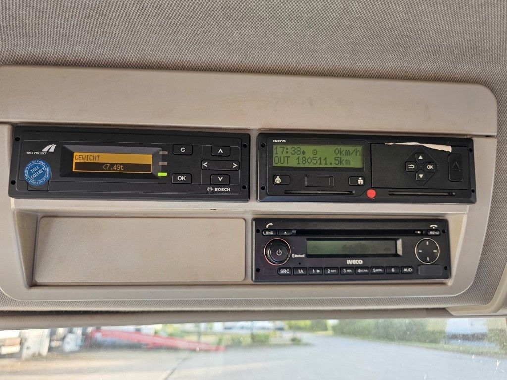 Fahrzeugabbildung Iveco 75E210 Koffer mit Ladebordwand, 6 Gang manuell