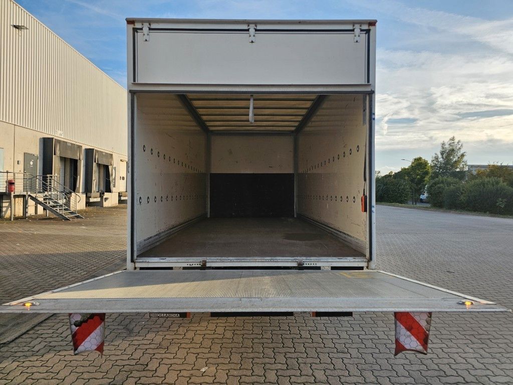 Fahrzeugabbildung Iveco 75E210 Koffer mit Ladebordwand, 6 Gang manuell