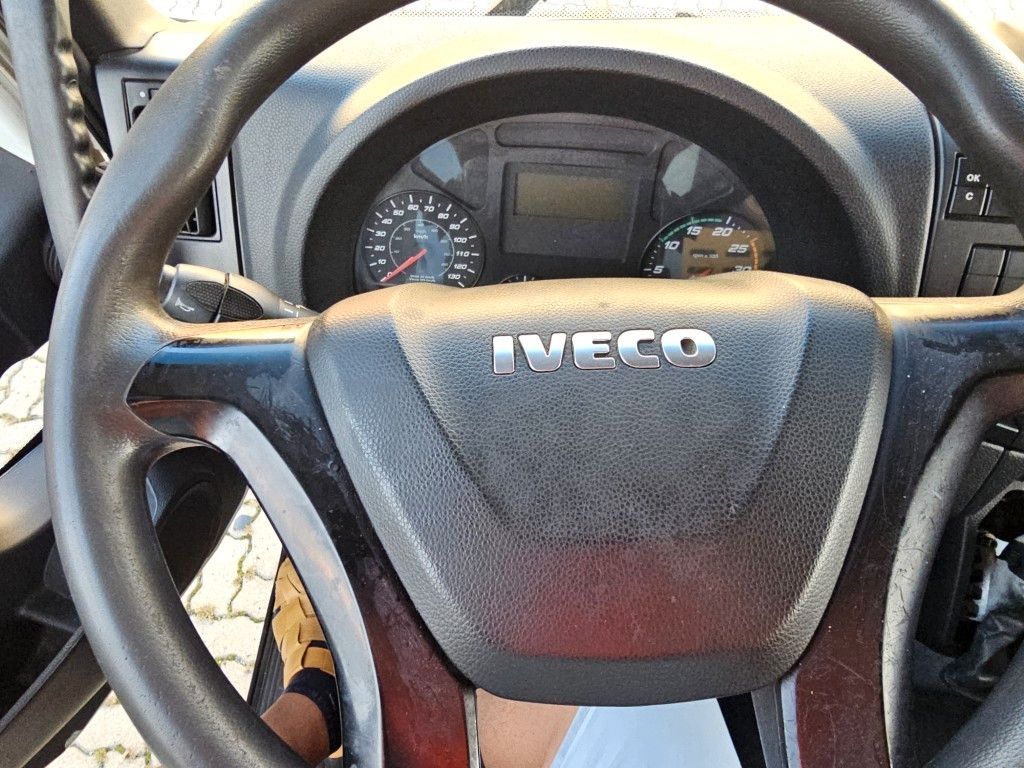Fahrzeugabbildung Iveco 75E190 Koffer mit LBW, Klima, Abstandstempomat