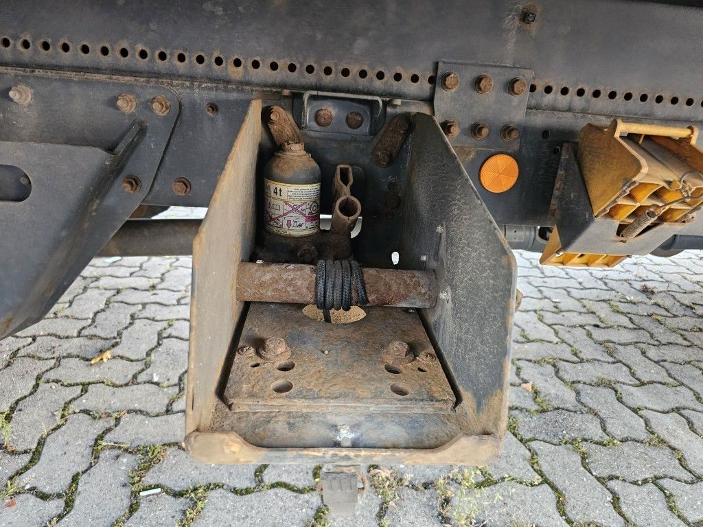 Fahrzeugabbildung Iveco 75E190 Koffer mit LBW, Klima, Abstandstempomat