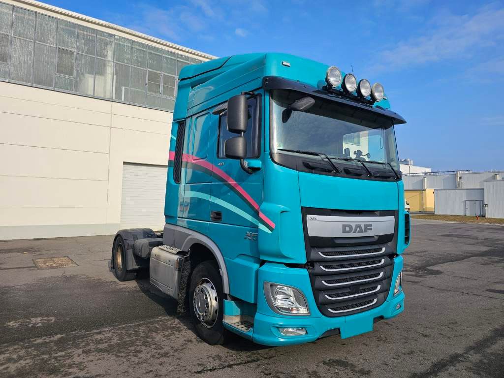 Fahrzeugabbildung DAF XF 410, Standklima, Euro 6