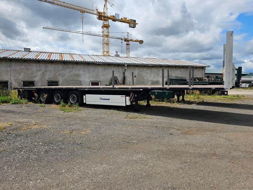 Fahrzeugabbildung Krone Plateau, Steckrungen, Containerverr, 130.429 Km