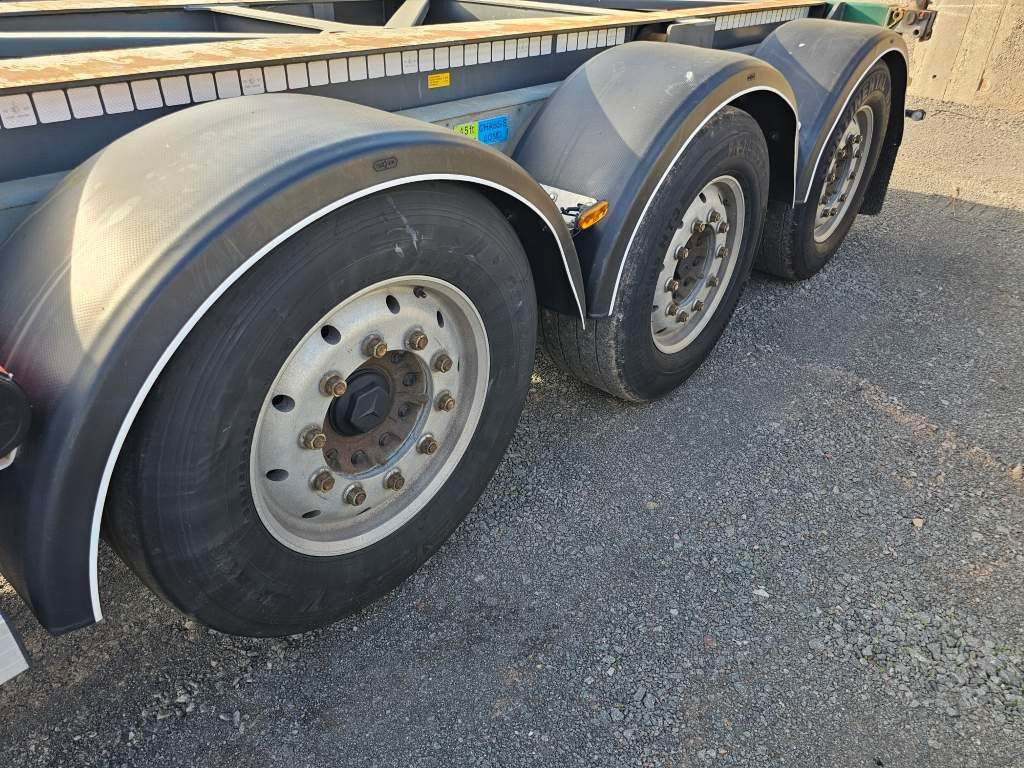 Fahrzeugabbildung Vanhool Vario Containerchassis Mittel- und Heckausschub