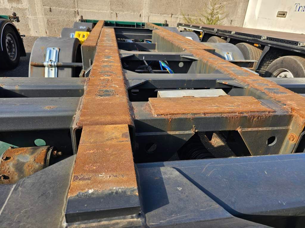 Fahrzeugabbildung Andere M&V 20,30,40,45 Cont Chassis, Lift 2 x Ausschub