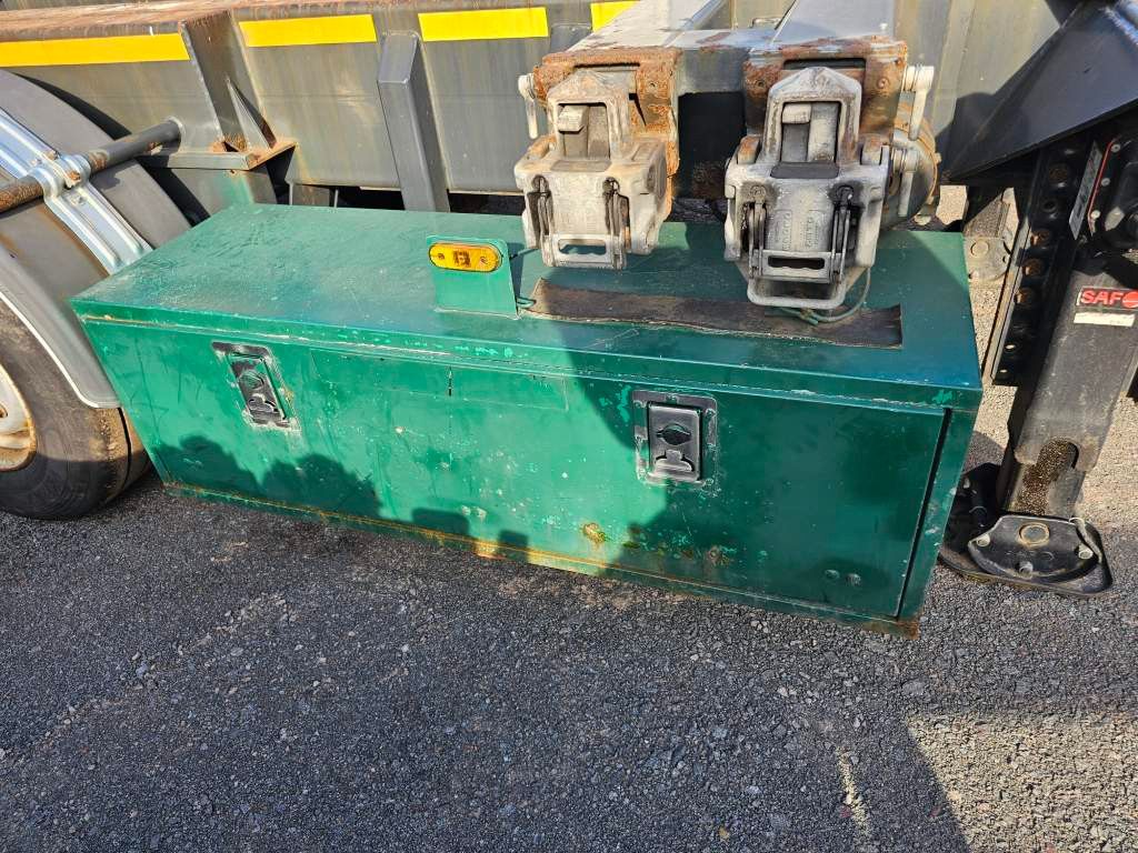 Fahrzeugabbildung Andere M&V 20,30,40,45 Cont Chassis, Lift 2 x Ausschub