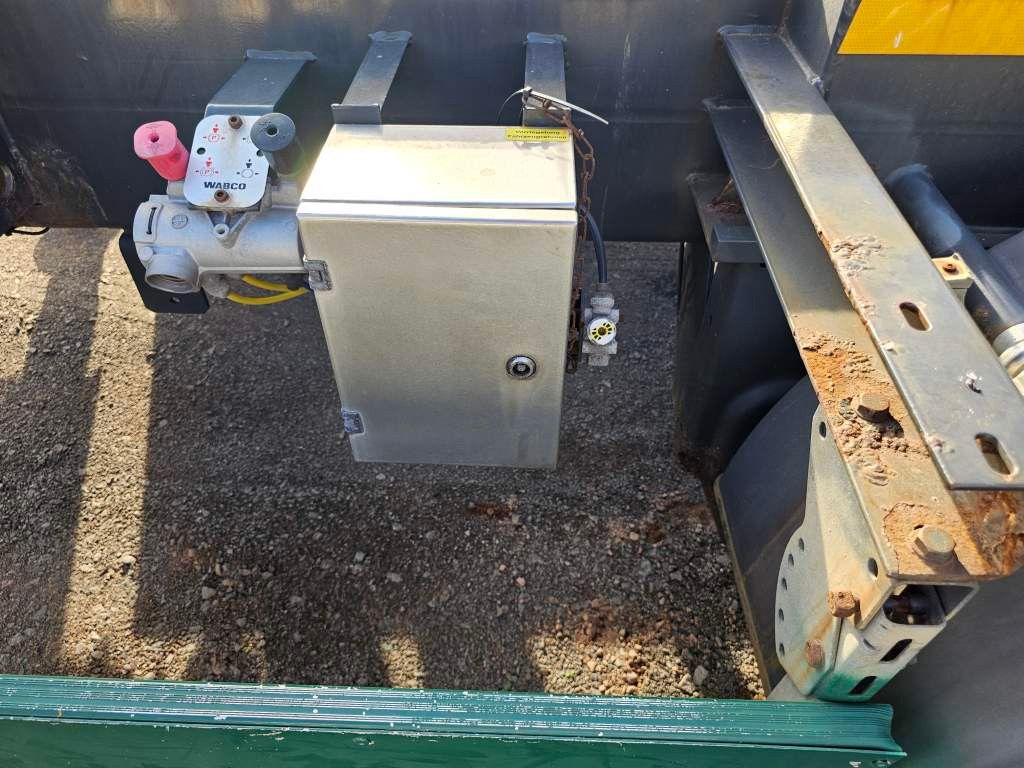 Fahrzeugabbildung Andere M&V 20,30,40,45 Cont Chassis, Lift 2 x Ausschub