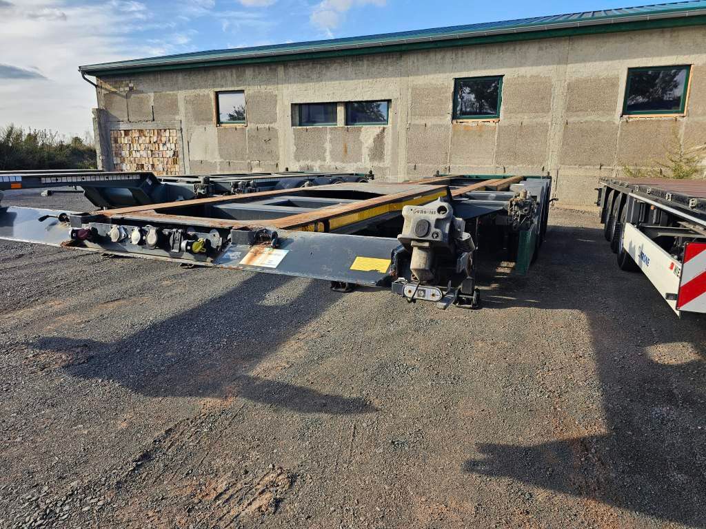 Fahrzeugabbildung Andere M&V 20,30,40,45 Cont Chassis, Lift 2 x Ausschub