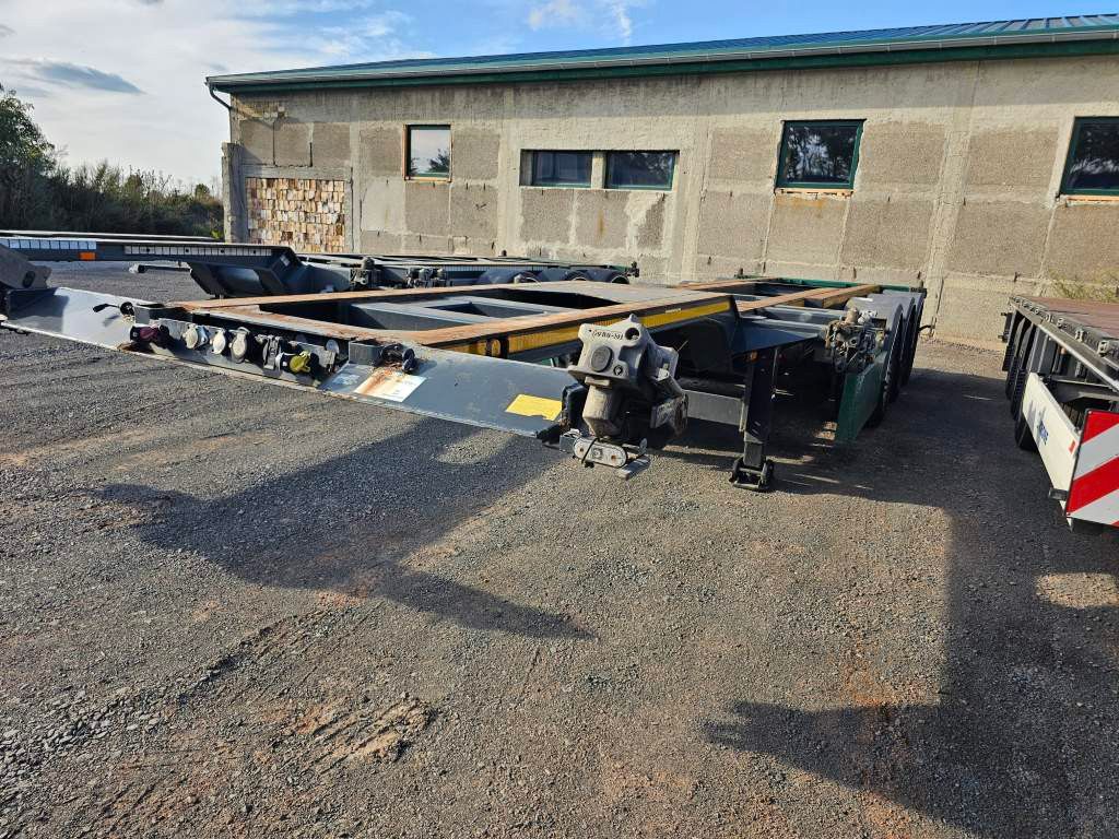 Fahrzeugabbildung Andere M&V 20,30,40,45 Cont Chassis, Lift 2 x Ausschub