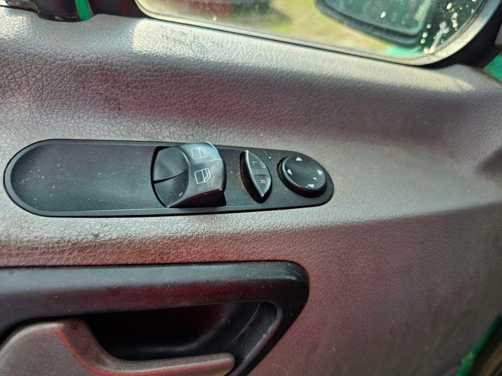 Fahrzeugabbildung Mercedes-Benz 313 Sprinter 4x4 Allrad zuschaltbar + untersetzt