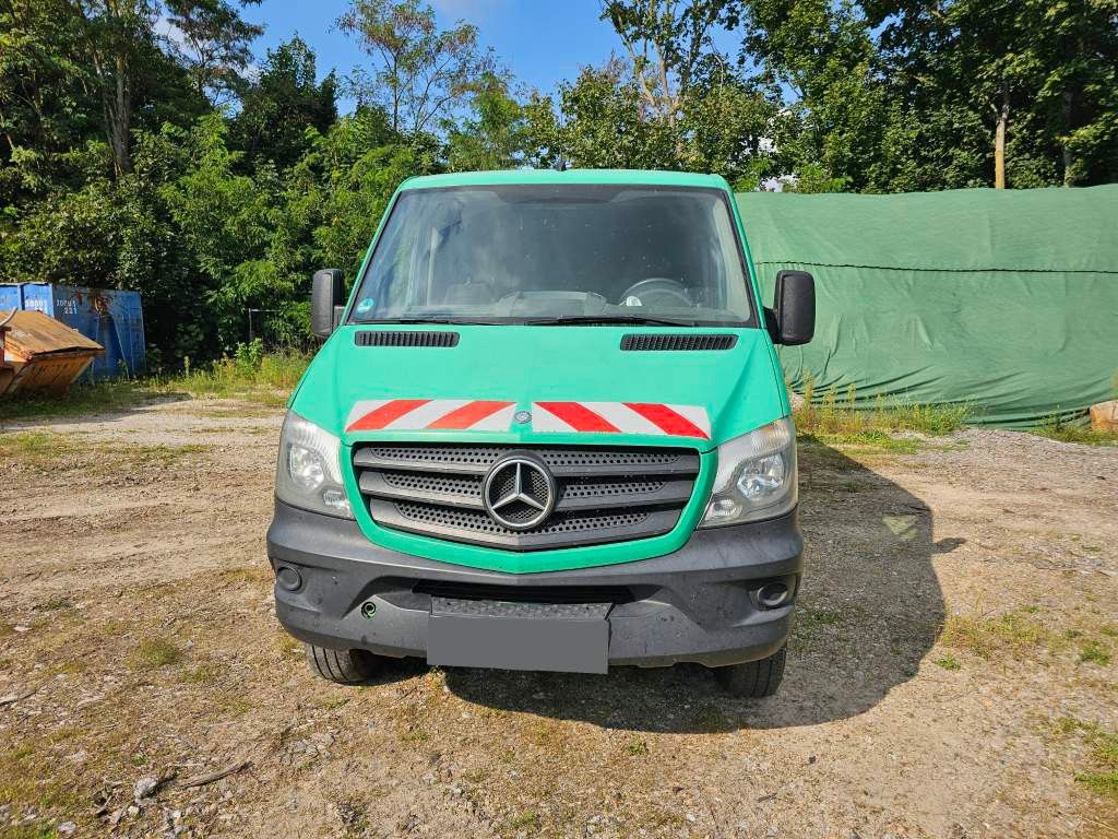 Fahrzeugabbildung Mercedes-Benz 313 Sprinter 4x4 Allrad zuschaltbar + untersetzt