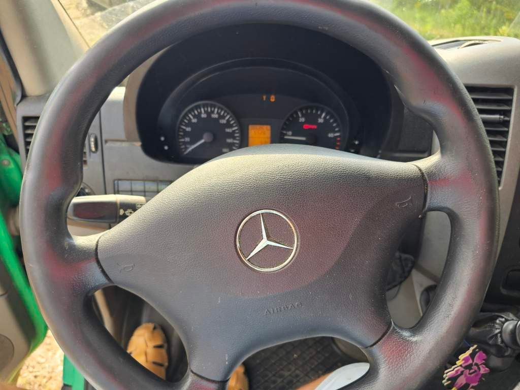 Fahrzeugabbildung Mercedes-Benz 313 Sprinter 4x4 Allrad zuschaltbar + untersetzt