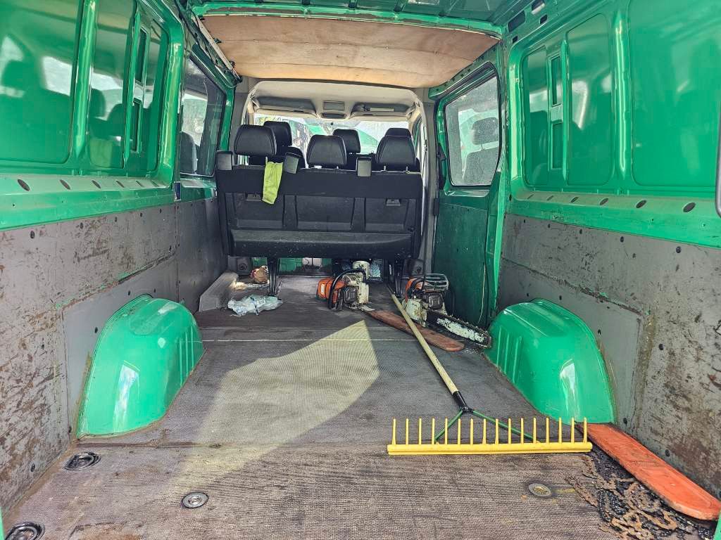 Fahrzeugabbildung Mercedes-Benz 313 Sprinter 4x4 Allrad zuschaltbar + untersetzt