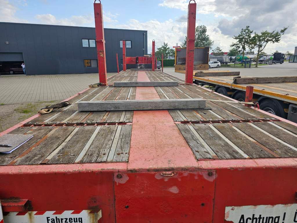 Fahrzeugabbildung ES-GE 4 Achs hyfr. zwangsgelenkte Plattform, 38.580 mm