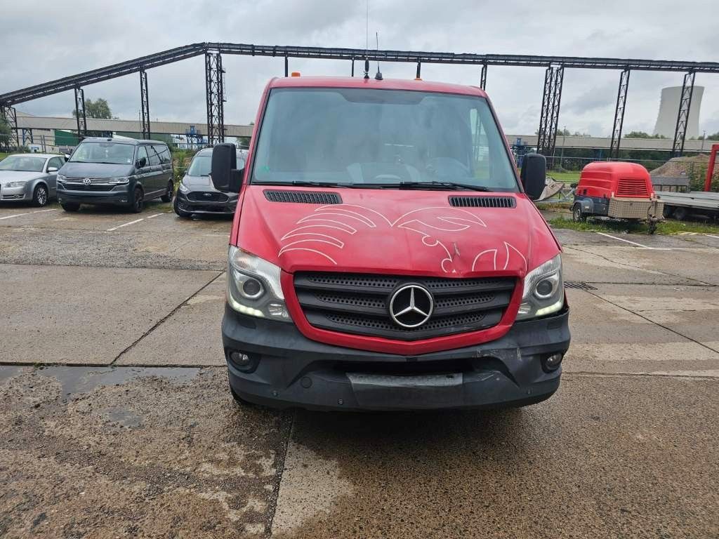 Fahrzeugabbildung Mercedes-Benz 313 CDI maxi lang&hoch, leichter Unfall