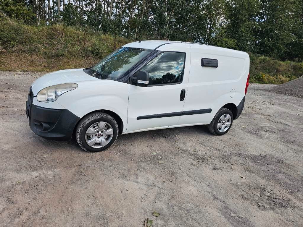 Fahrzeugabbildung Fiat Doblo 90 Multijet