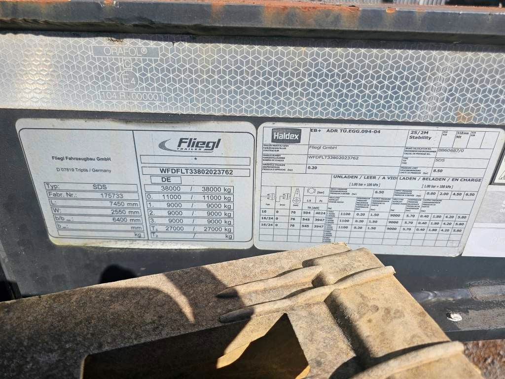 Fahrzeugabbildung Fliegl Kippchassis, Lift, SAF Scheibe