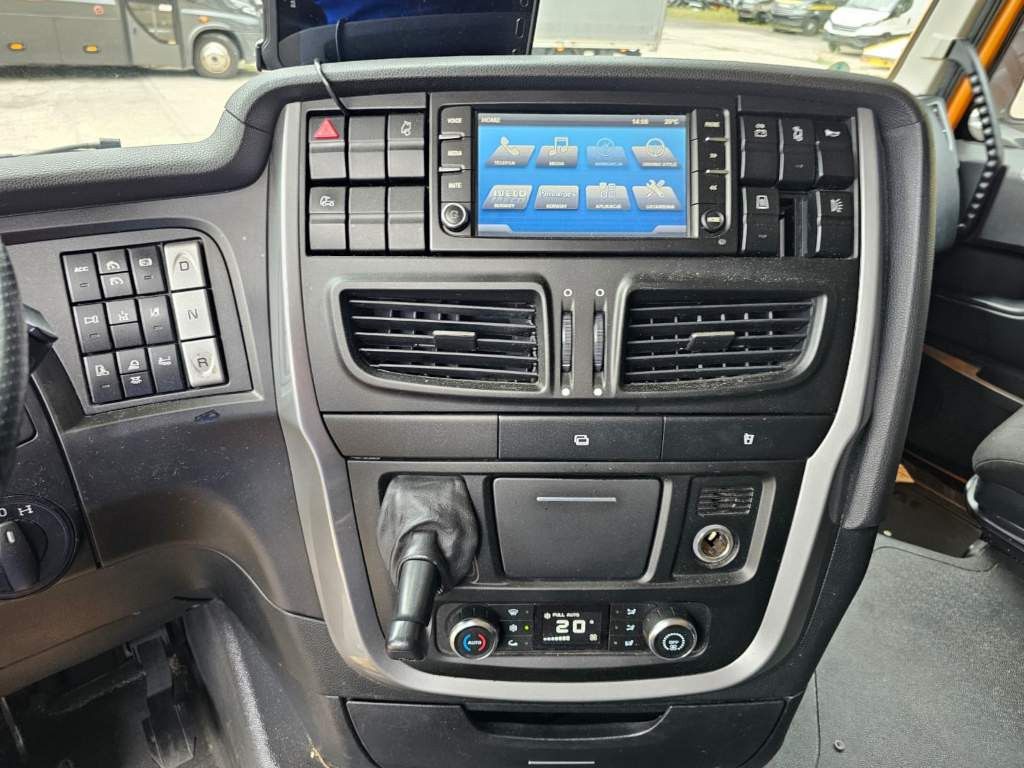 Fahrzeugabbildung Iveco 460 Stralis Hi Way, Retarder, durchrepariert,CNG