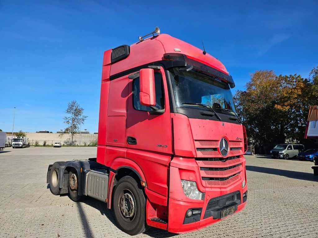 Fahrzeugabbildung Mercedes-Benz 2542 6y2/2, 2. Achse Liftachse, Klima-Automat, 2