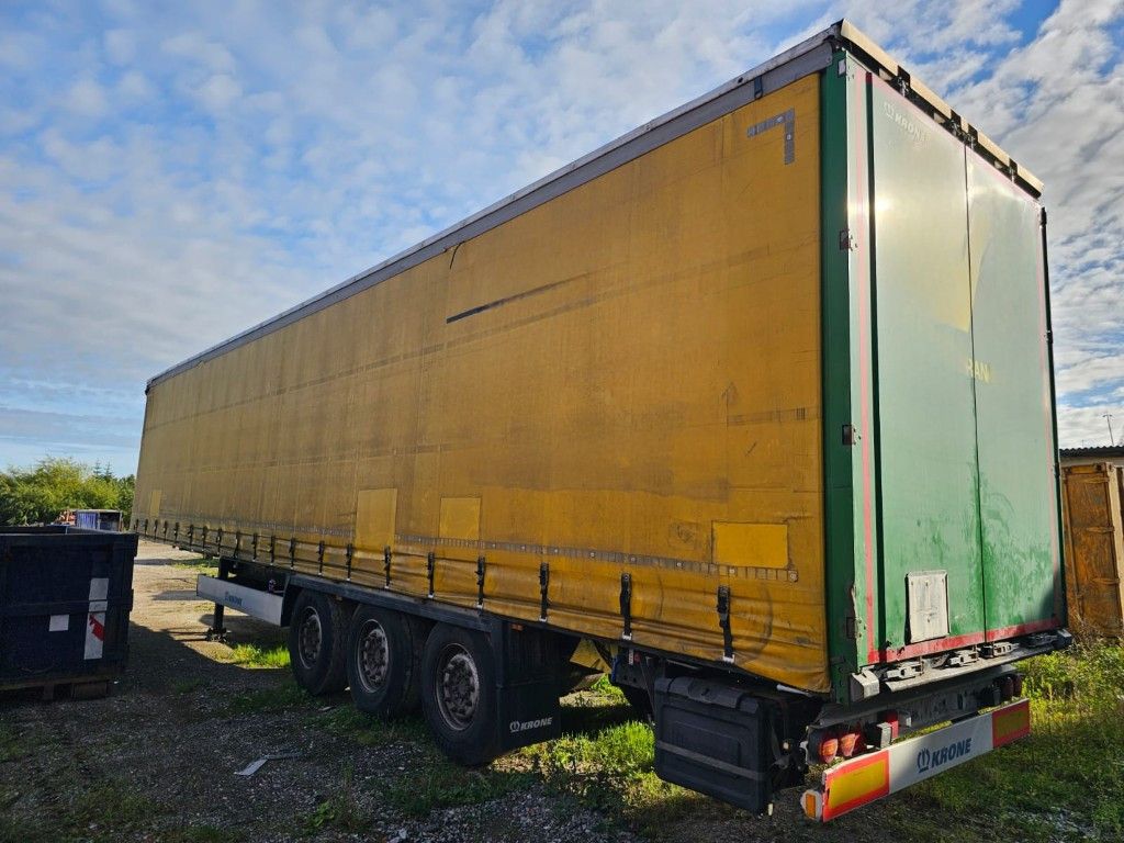 Fahrzeugabbildung Krone Gardine Standard, Edscha, Portaltüren