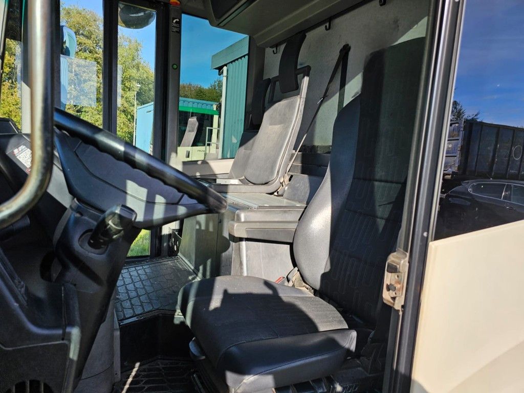 Fahrzeugabbildung Mercedes-Benz 1830 Econic Müllwagen, 2 Kammern