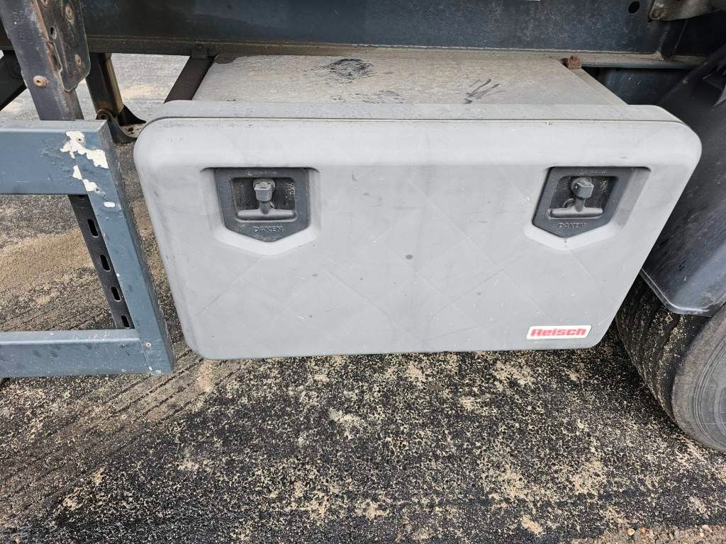 Fahrzeugabbildung Reisch 50 cbm Alumulde, Lift, Kornschieber